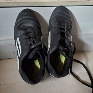 umbra soccer clits